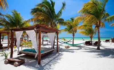 Strand in Mexiko (BlueOrange Studio / stock.adobe.com)  lizenziertes Stockfoto 
Infos zur Lizenz unter 'Bildquellennachweis'